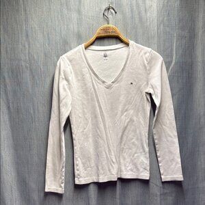 Tommy Hilfiger Women's White V-Neck Top size small